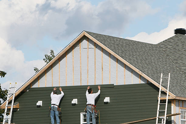 Professional Siding Repair technician working in Ridgeway, OH